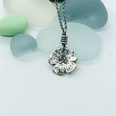 flower pendant
