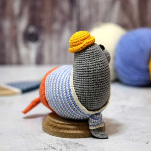 Aquatic amigurumi seal crochet art