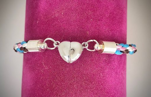 Kumihimo bracelet with magnetic heart clasp