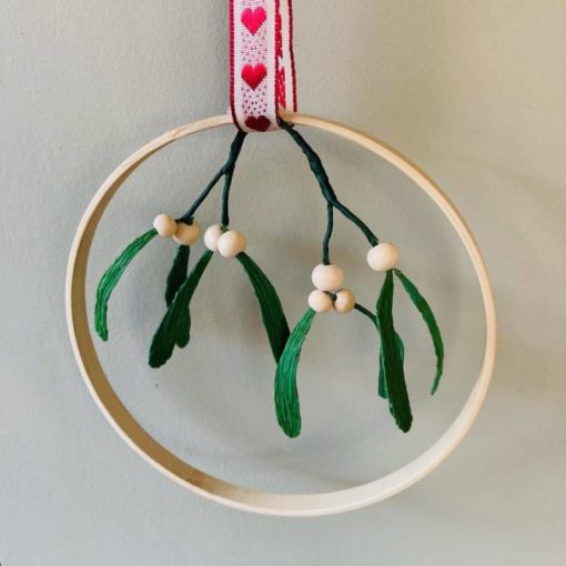 Paper mistletoe hoop