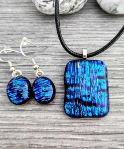 Spinnaker Glass blue glass chord necklace with matching drop earrings