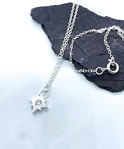 Fine silver star pendant