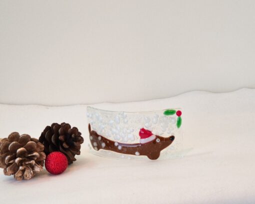 Forest Arts Fusion Christmas sausage dog curve