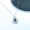 Silver daisy pendant